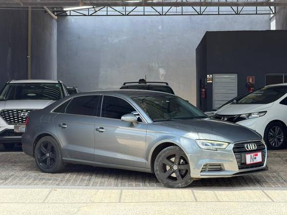 AUDI A3 1.4 TFSI FLEX SEDAN PRESTIGE PLUS TIPTRONIC